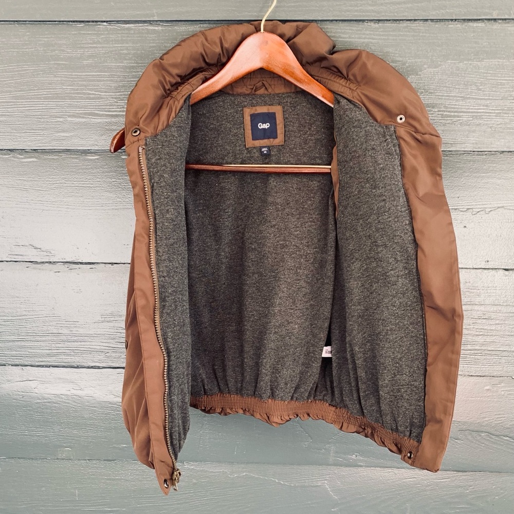 GAP Puffer Vest - Picture 6 of 6